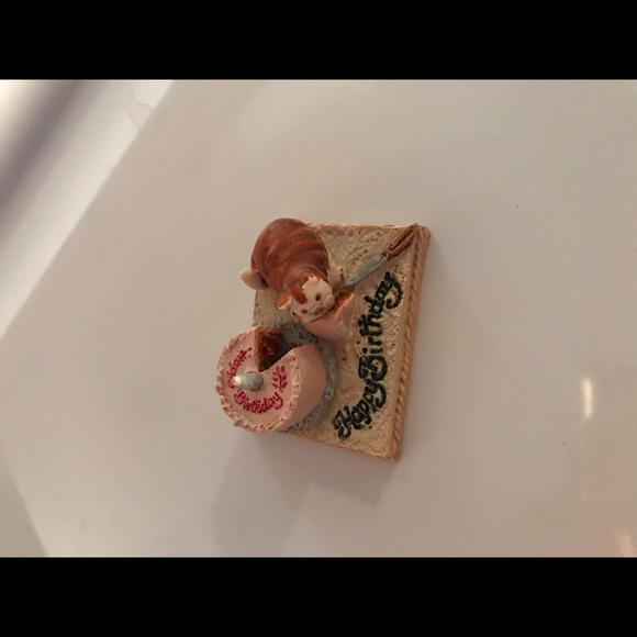 Vintage Hand Painted Cat Figurines - Picture 5 of 9